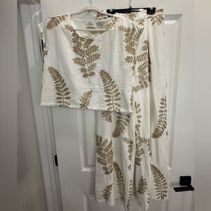 New top and bottom set